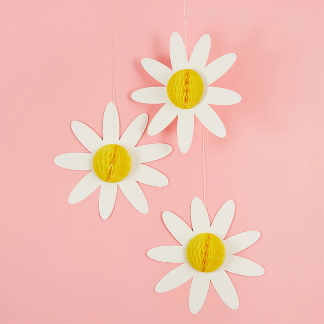 Daisy Honeycomb Decorations