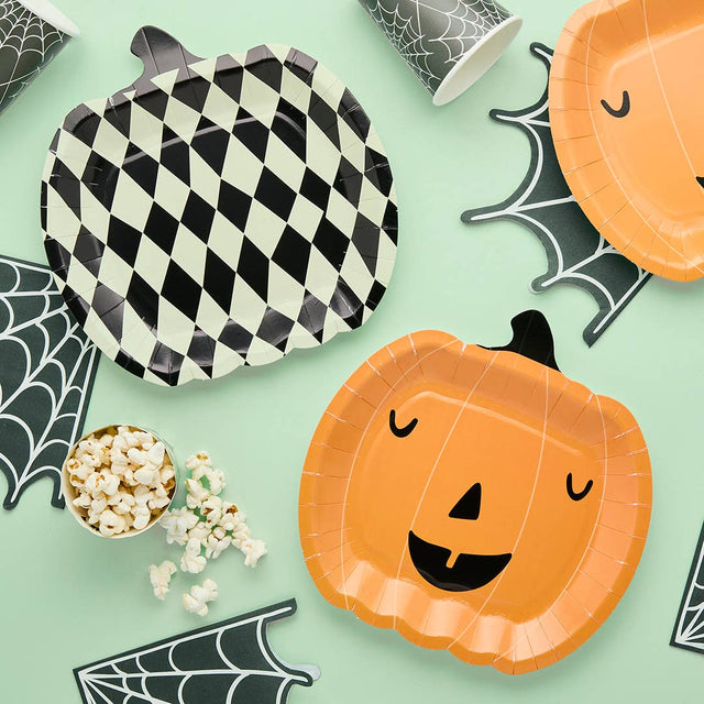 Pumpkin Shaped Paper Plates