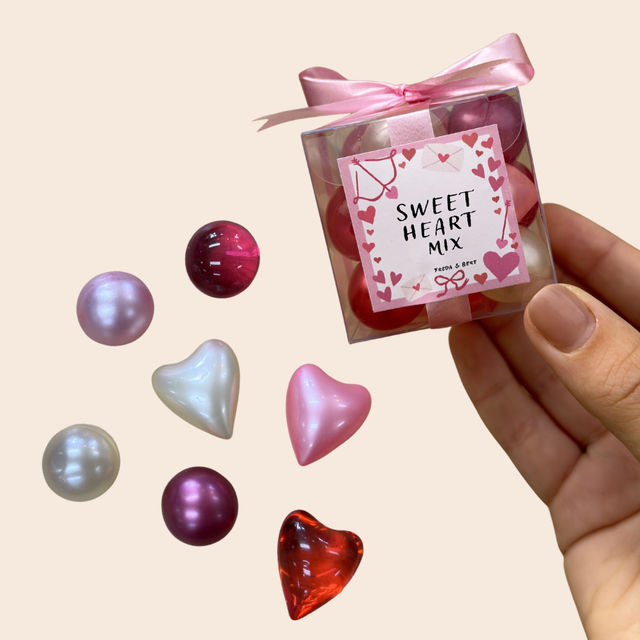 Sweet Heart Mix: Box of 16