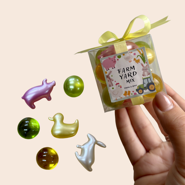 Farmyard Mix: Box of 16
