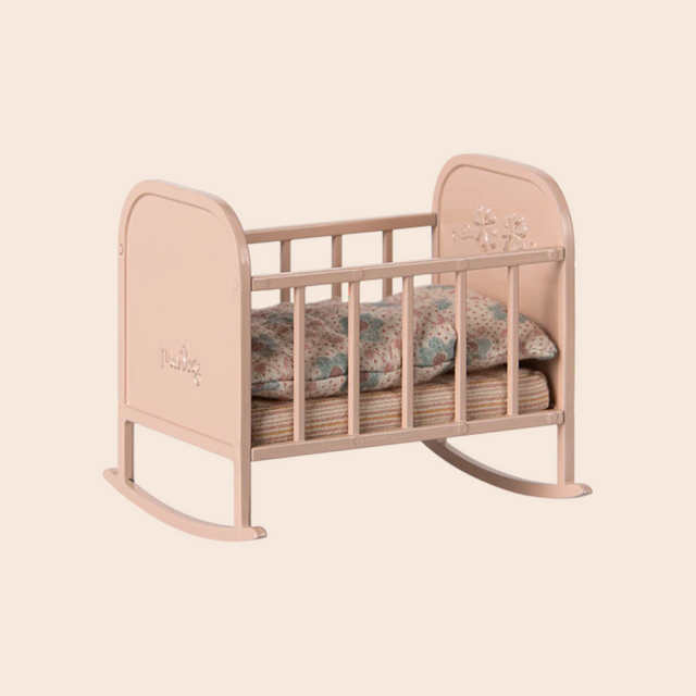 Light Rose Cradle