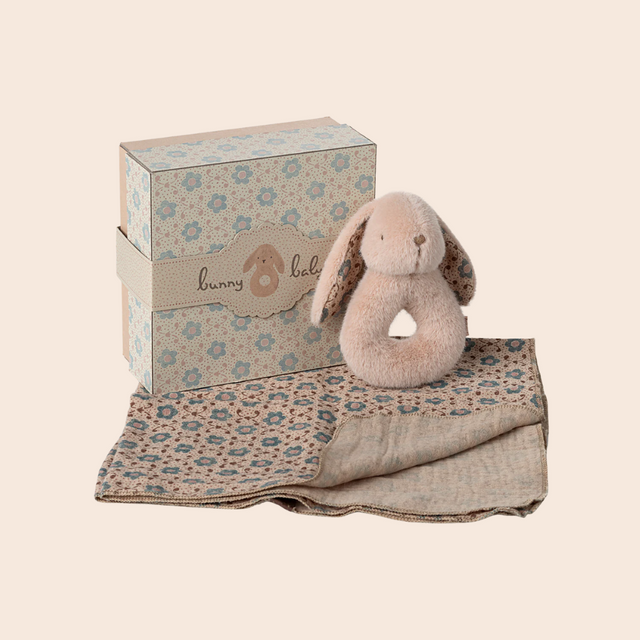 Powder Rabbit Rattle Set