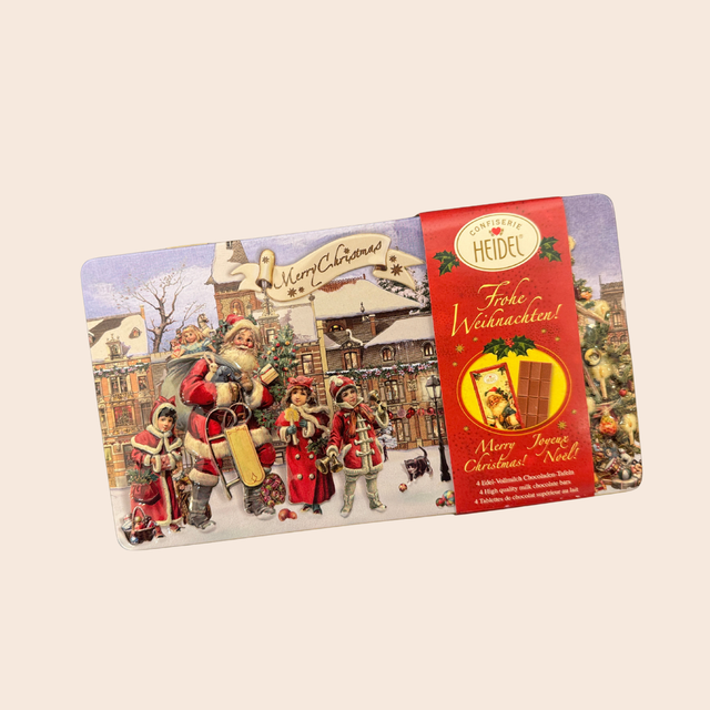 Vintage Christmas Tin with 4 Chocolate Bars