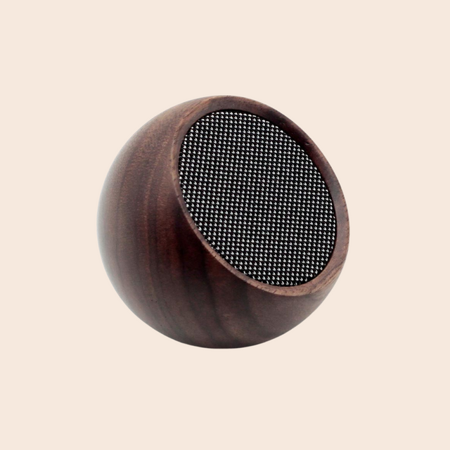 Tumbler Selfie Speaker Walnut