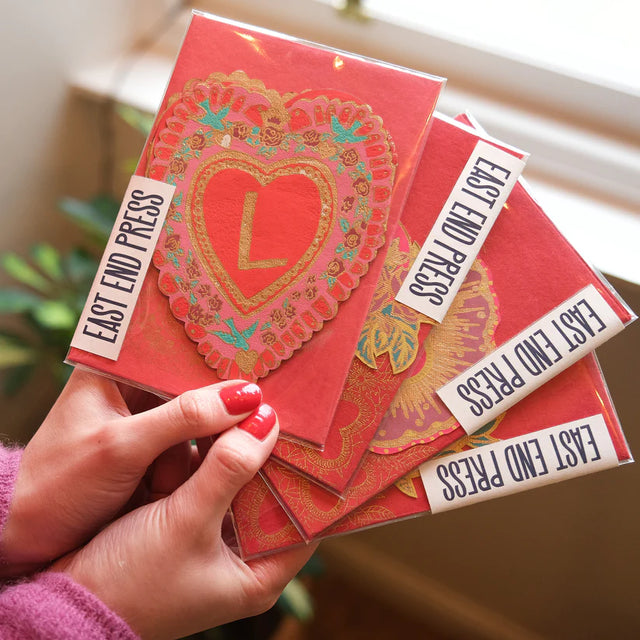 Small Love Concertina Heart Card