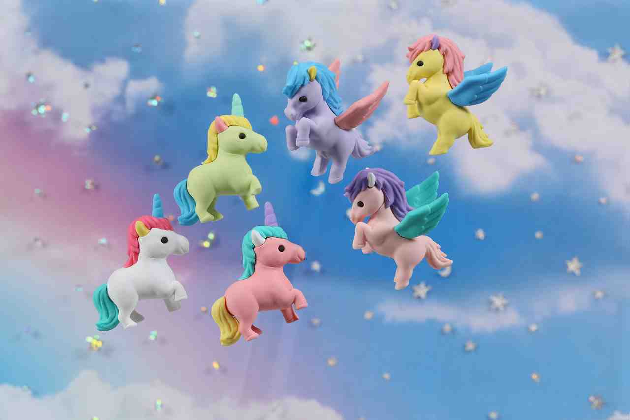 Unicorn & Pegasus Puzzle Erasers