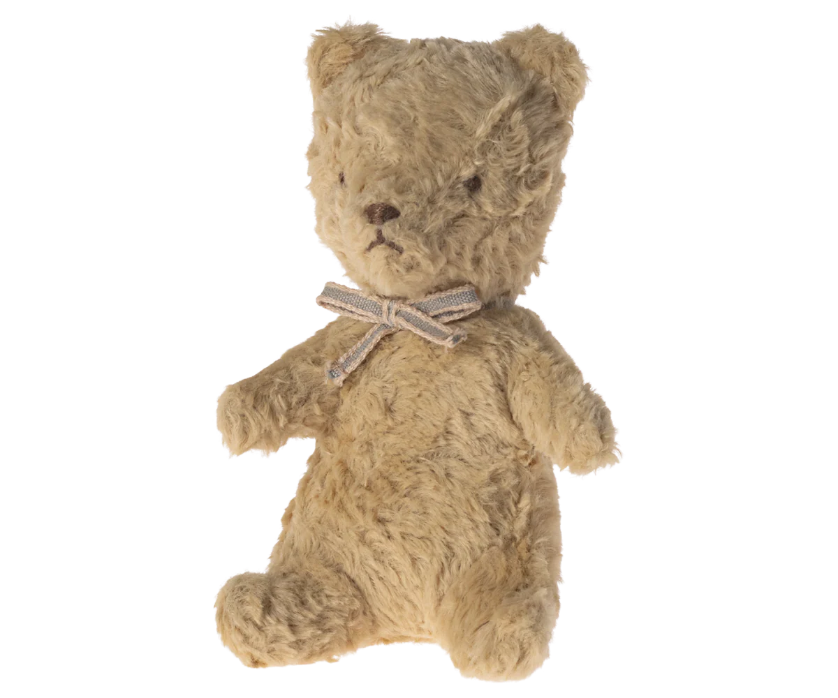 My First Bear: New Sand