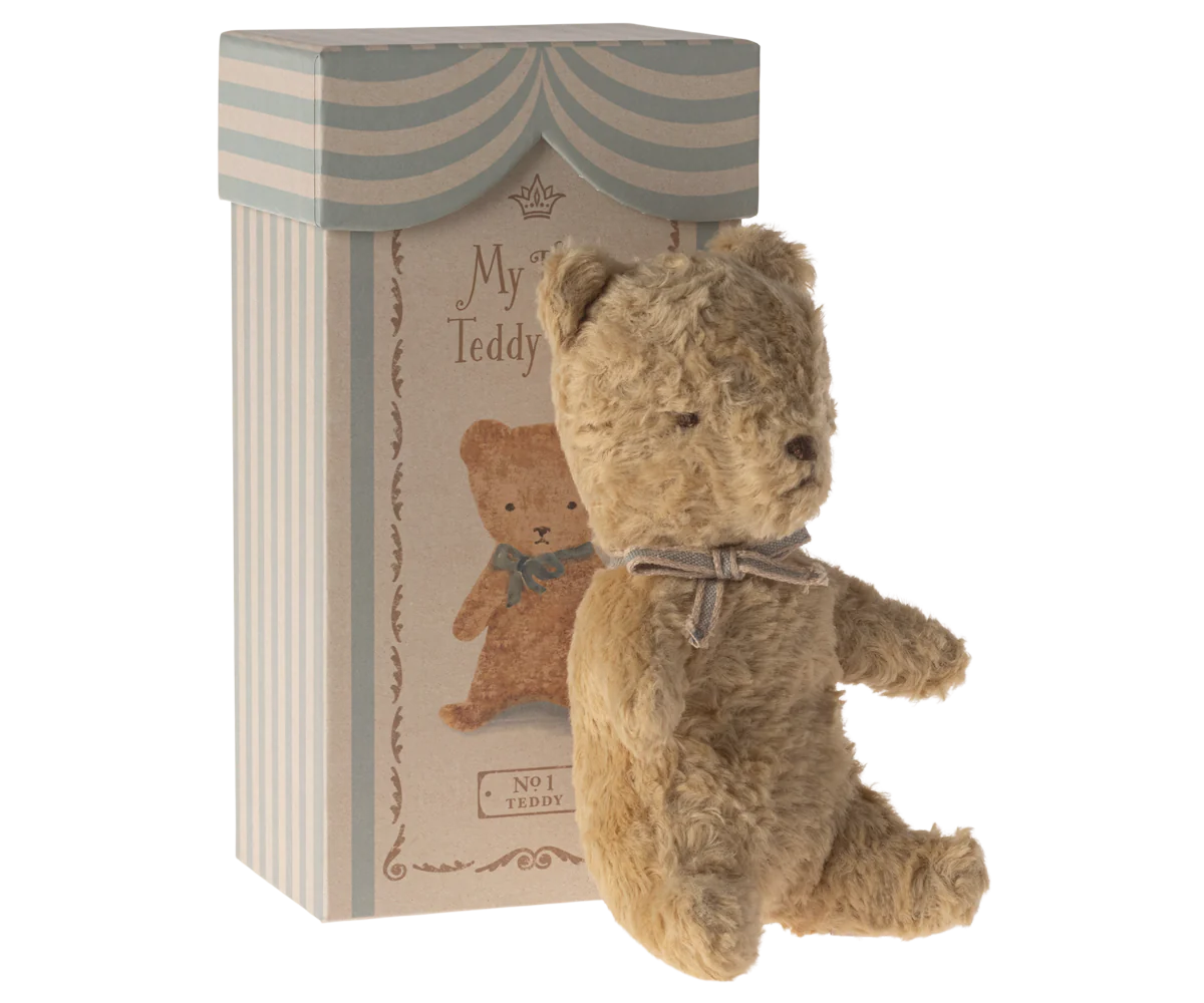 My First Bear: New Sand