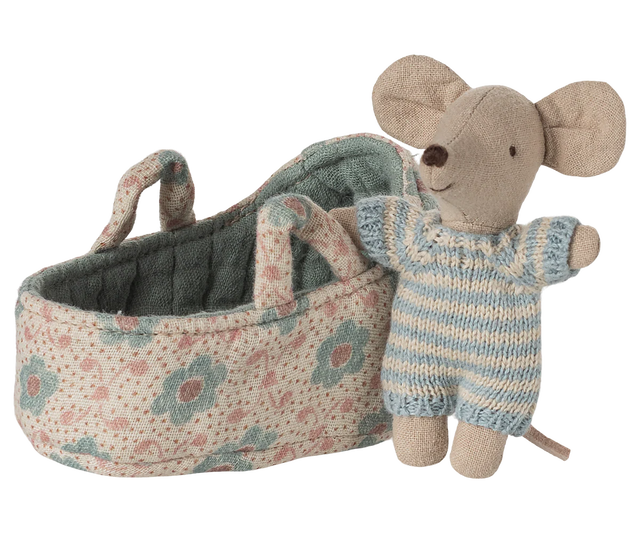 Baby Mouse In Carry Cot: Blue