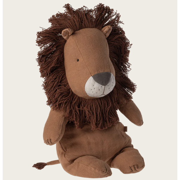 Medium Safari Friends Lion