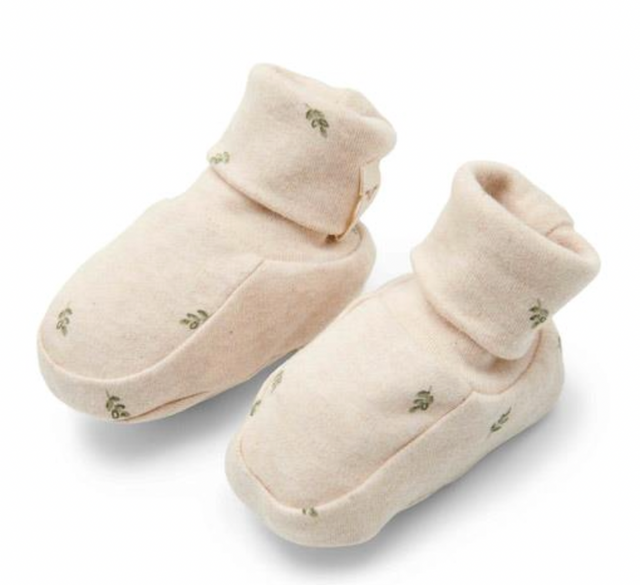 Neutral Green Leaves Baby Booties