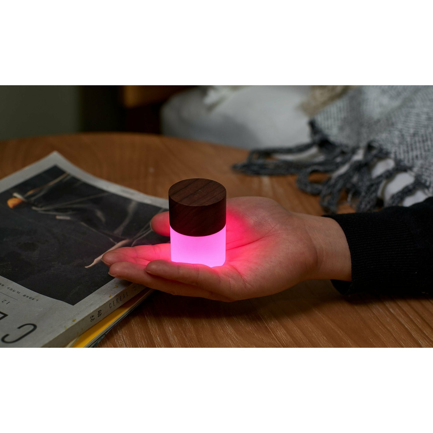 Mini Lemelia Light: Walnut