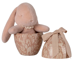 Easter Egg & Bunny: Powder
