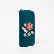 Load image into Gallery viewer, Wildflower Velvet Glasses Case