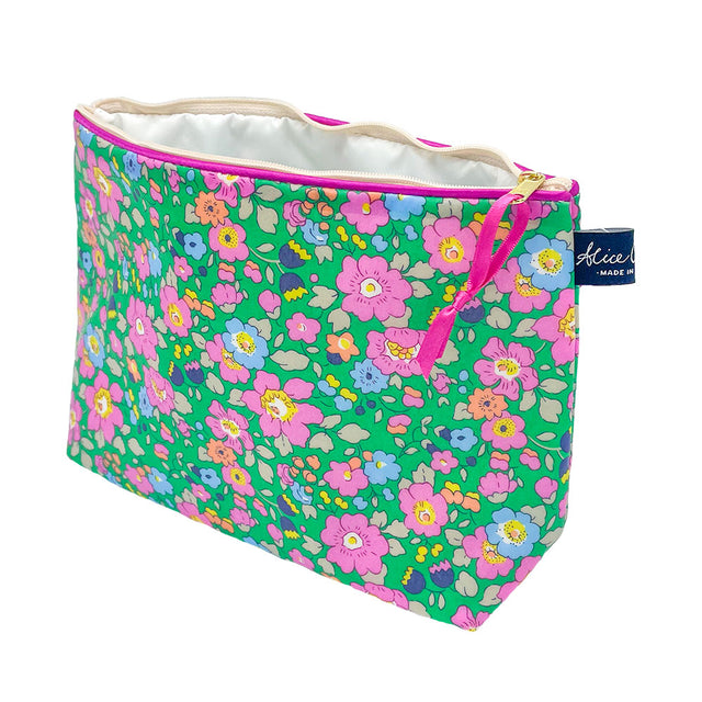 Betsy Meadow Wash Bag