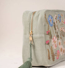Load image into Gallery viewer, Pressed Flowers Velvet Wash Bag