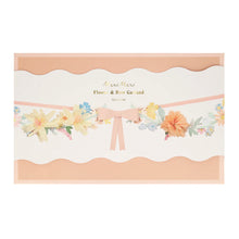 Load image into Gallery viewer, Flower &amp; Bow Garland