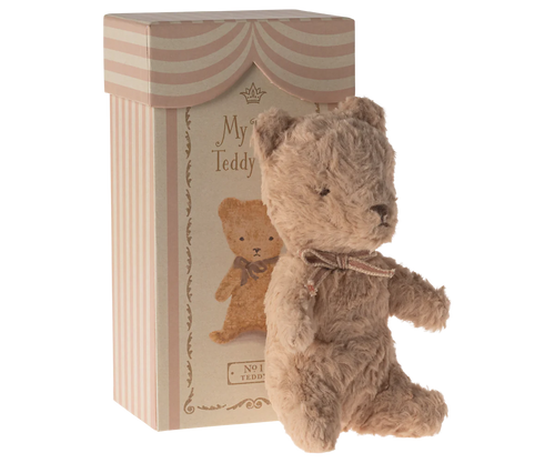 My First Teddy Bear: New Powder