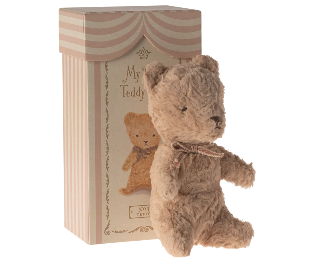 My First Teddy Bear: New Powder