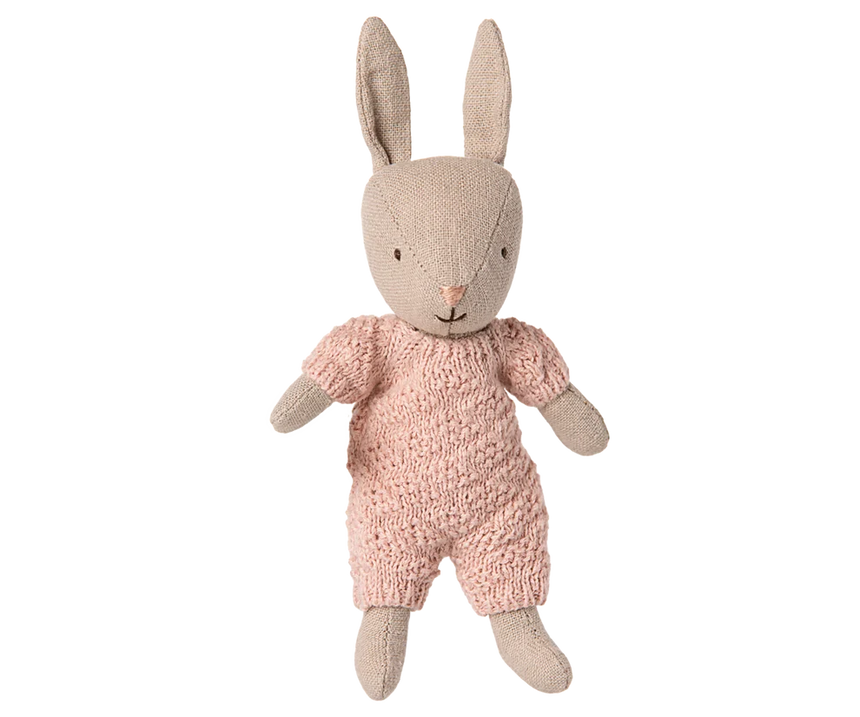 Micro Knitted Rabbits