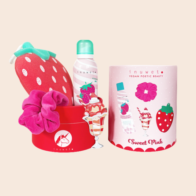 Sweet Pink Strawberry Bath Set