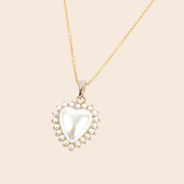 Pearly Gold Heart Necklace