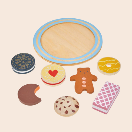 Wooden Biscuit Set