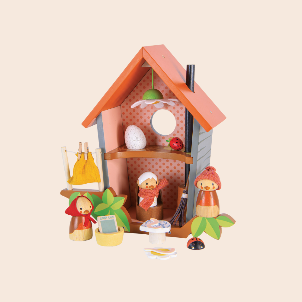 Merrywood Tales Robin's Nest Box