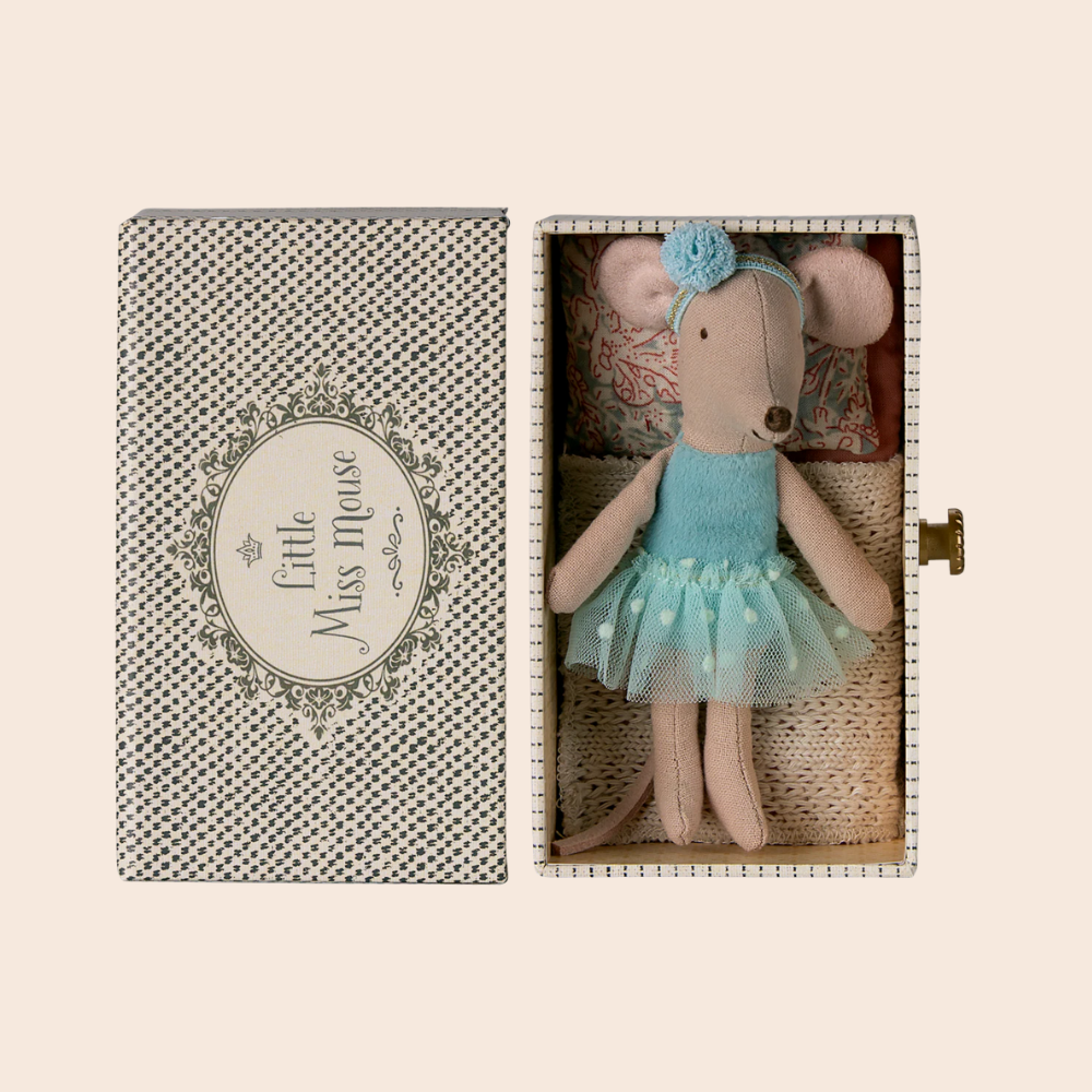 Little Sister Dancer Mouse In Day Bed