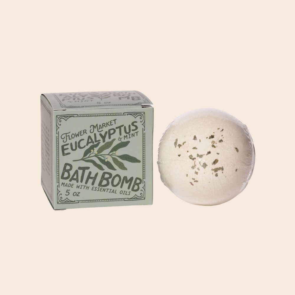 Eucalyptus & Mint Aromatherapy Bath Bomb