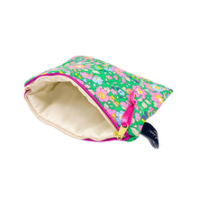 Load image into Gallery viewer, Betsy Meadow Travel Pouch