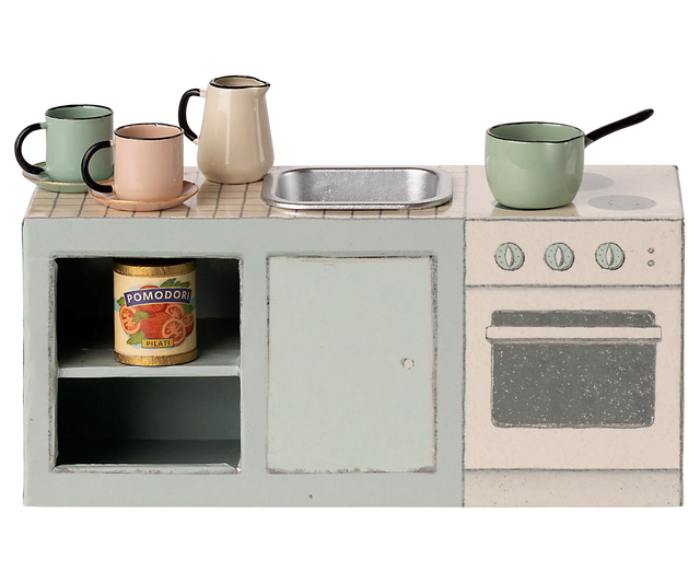 Mouse Kitchen Counter