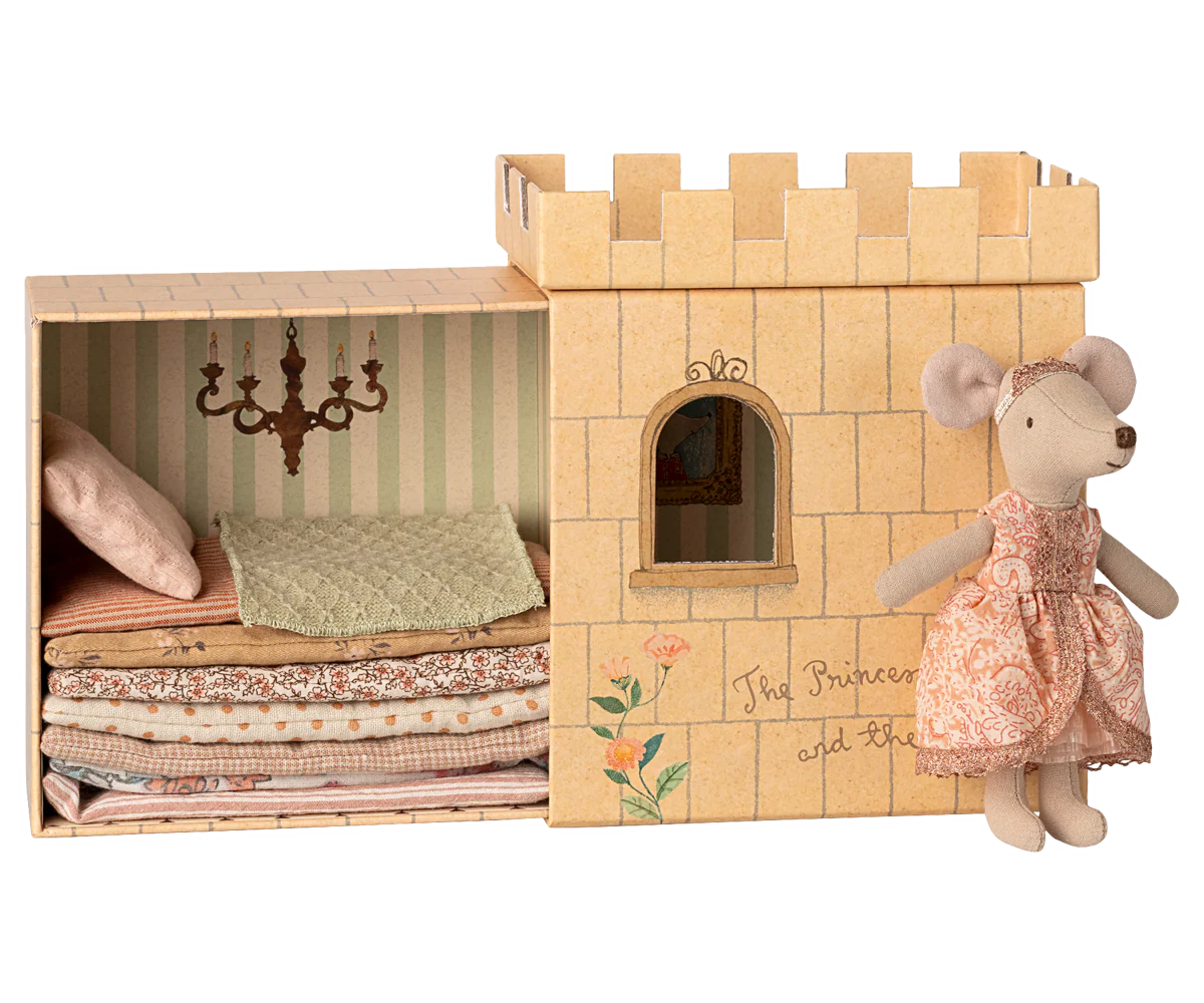 Princess And The Pea Big Sister Mouse (New) – Freda & Bert
