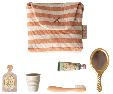 Coral Stripe Toothbrush Set