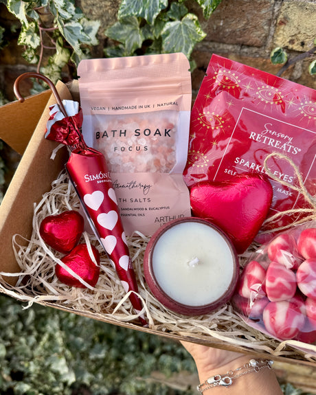 The Strawberry Kiss Box