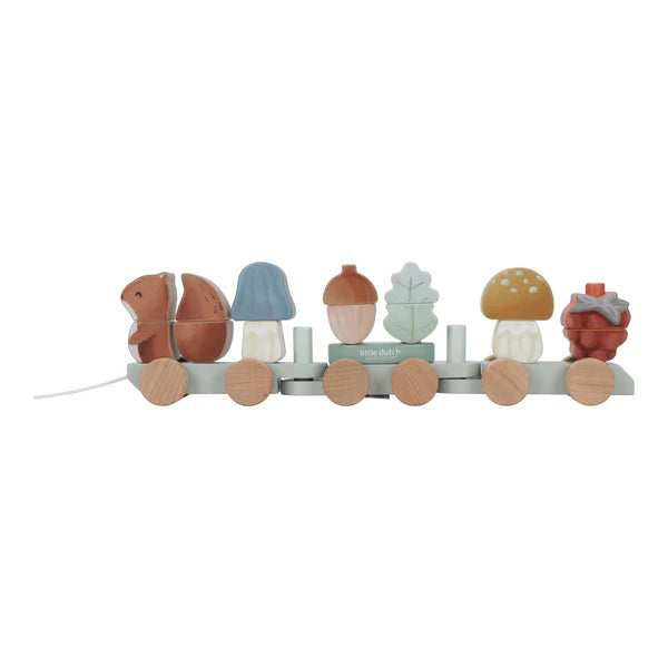 Squirrel Stacking Train