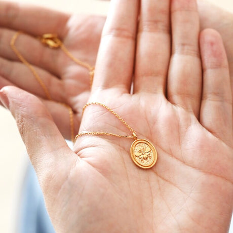 Bee Disc Pendant Necklace