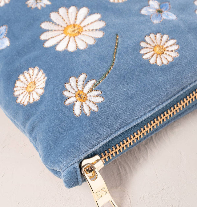 Daisy Dream Everyday Velvet Pouch