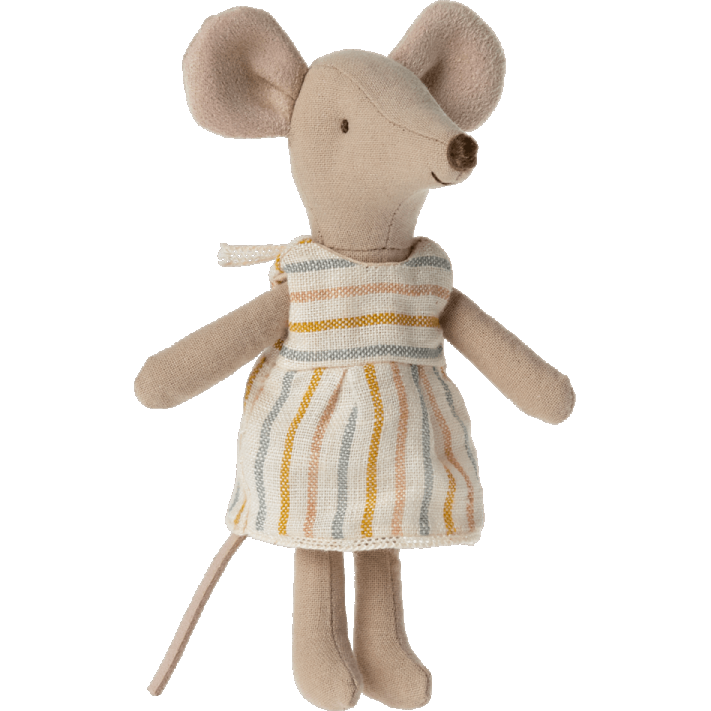 Big Sister Mouse in a Matchbox