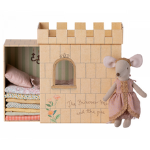 Load image into Gallery viewer, Princess And The Pea Big Sister Mouse