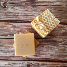 Load image into Gallery viewer, Honey And Oat Handmade Soap