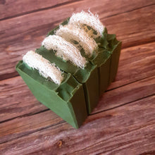 Load image into Gallery viewer, Gardeners Handmade Soap