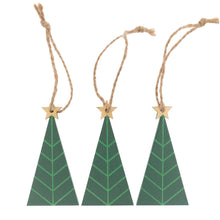 Load image into Gallery viewer, Wooden Xmas Tree Tags