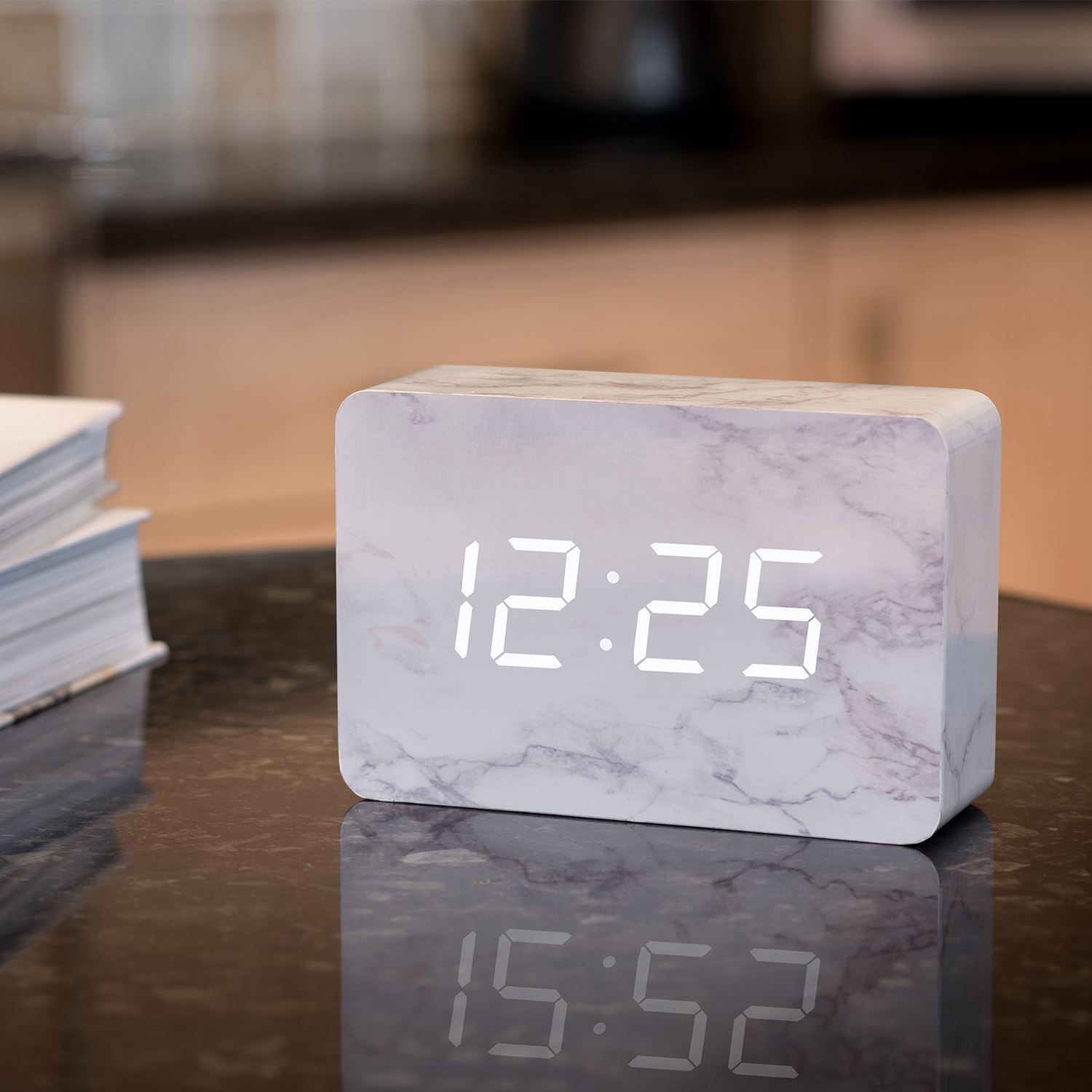 Brick Marble Click Clock