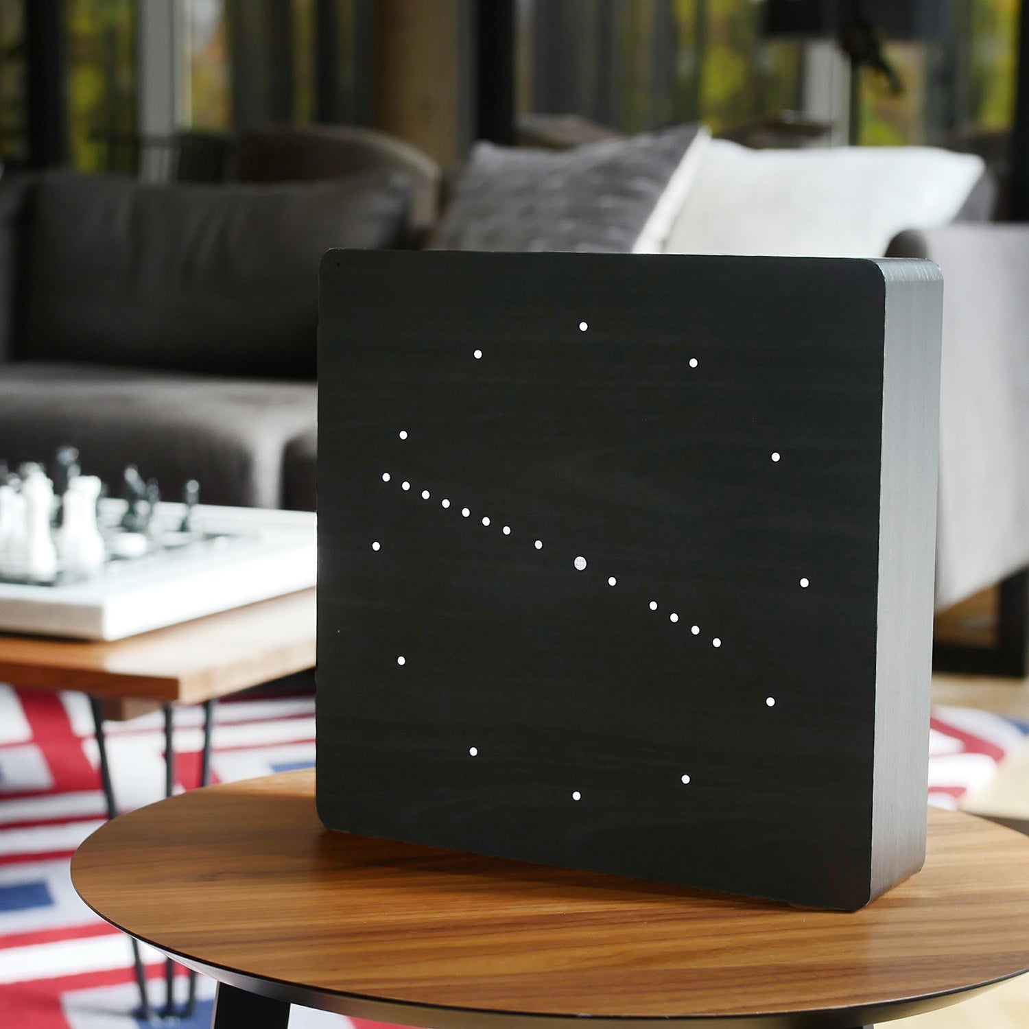 Black Analogue Click Clock