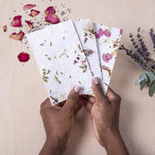 Load image into Gallery viewer, Flower Paper Kit