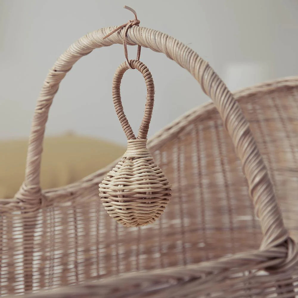 Rattan Raya Rattle – Freda & Bert