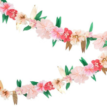 Load image into Gallery viewer, Rose Blossom Garland