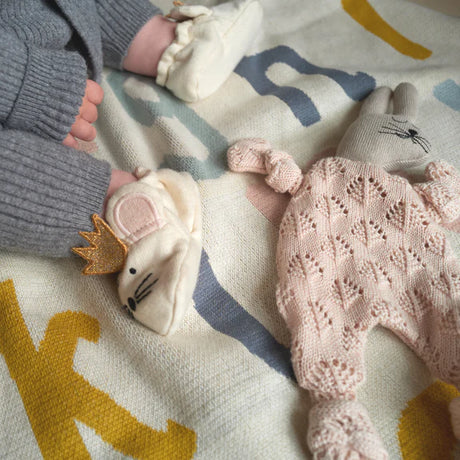 Rabbit Textured Comforter