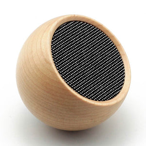 Tumbler Selfie Speaker Maple